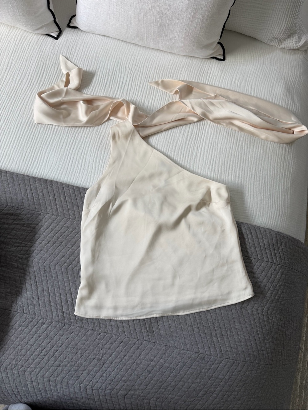 Dynamite Cream One-Shoulder Satin Tie-Detail Top